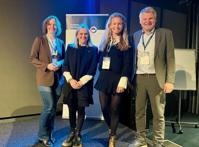 Gro Lillebø, Ellen Rønning-Arnesen, Christina Livgard og Jan Gunnar Skoftedalen